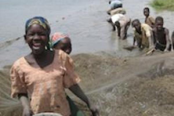 Fishing in the Logone floodplain